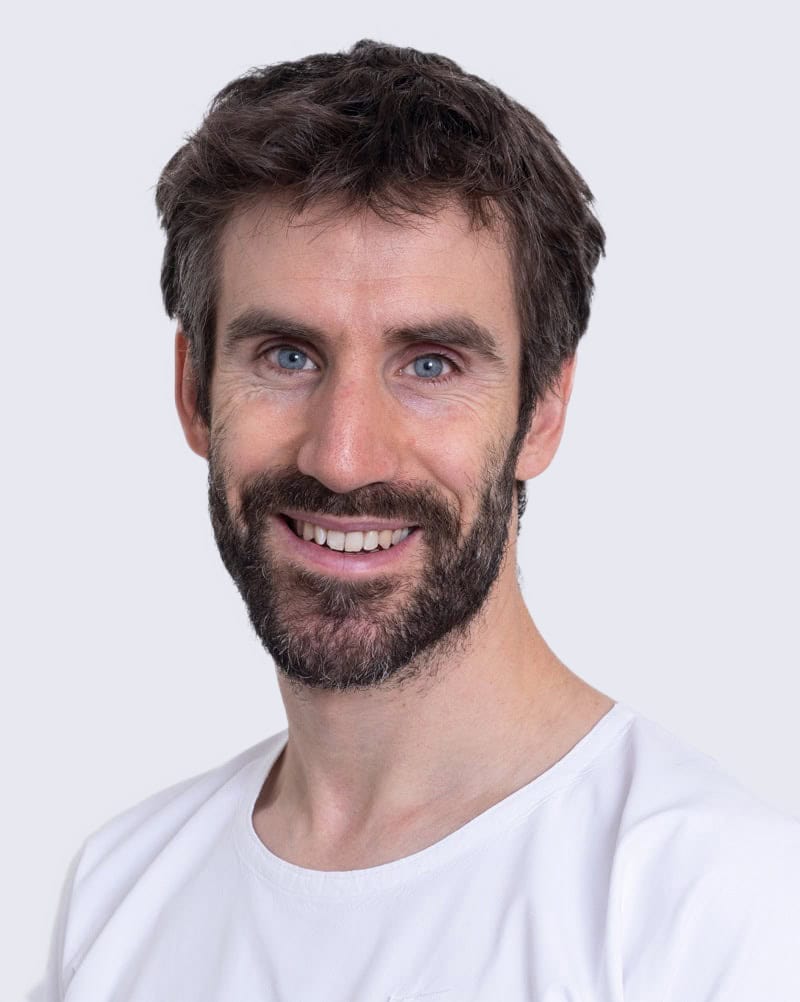 Etienne Gfeller, Facharzt für Gastroenterologie und für Allgemeine Innere Medizin, Fähigkeitsausweis für ERCP (SGG)